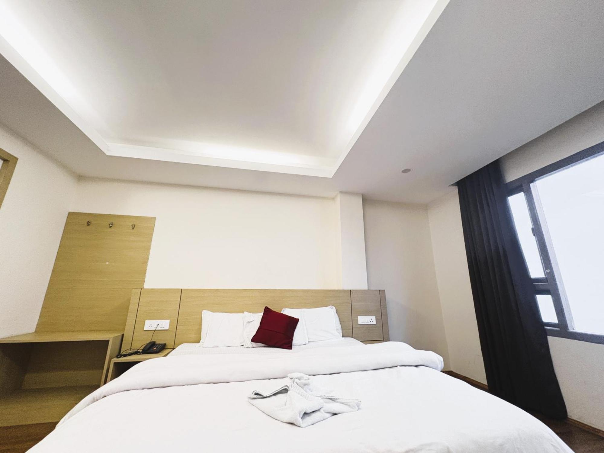 Hotel Kings Palace Гангток Экстерьер фото